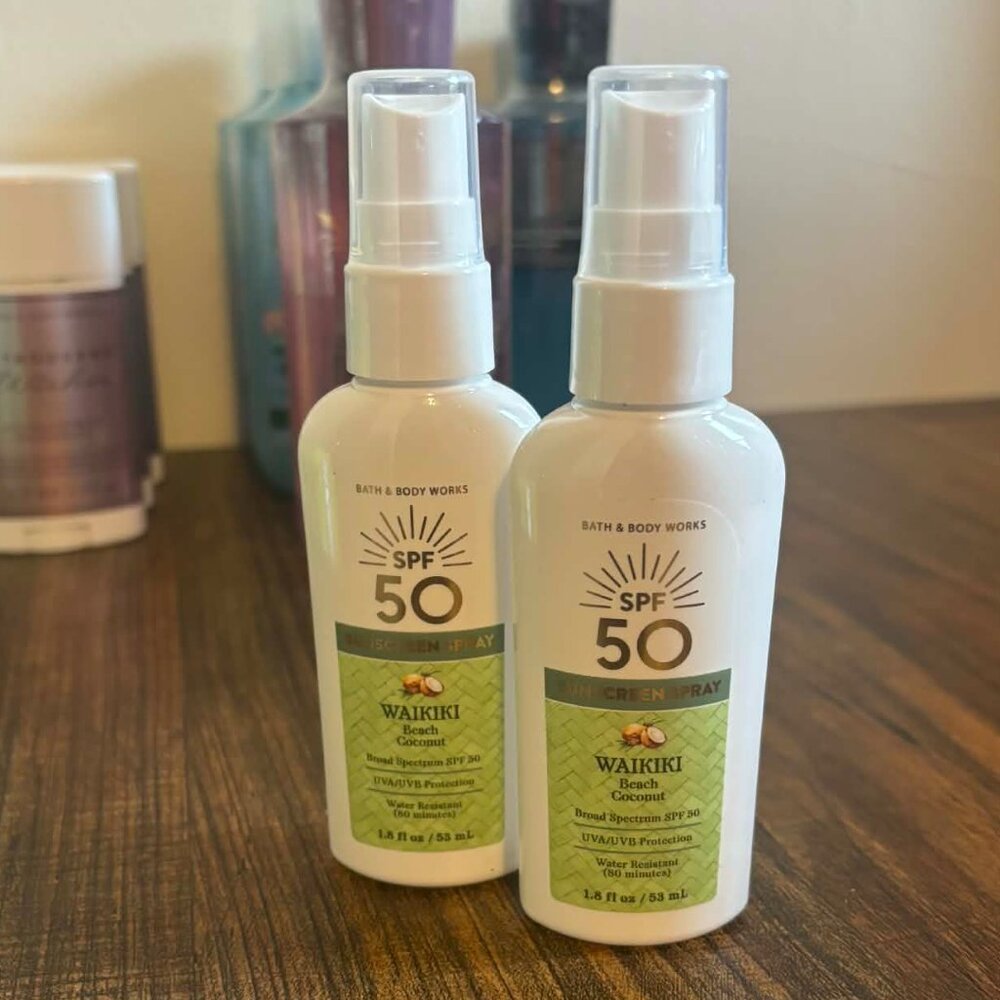 Bath & Body works Waikiki coconut Sunscreen spray 2 pack